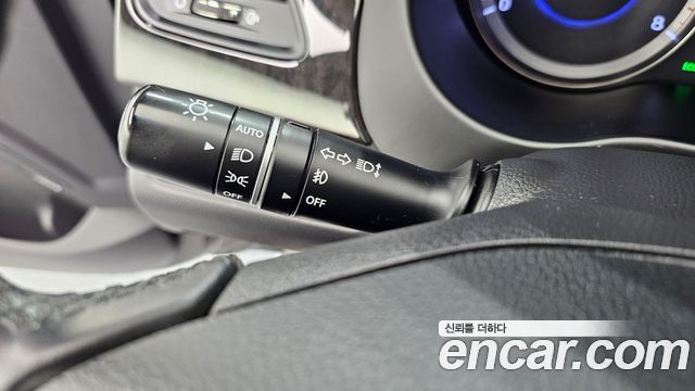 Hyundai Grandeur 2017 — photo 25