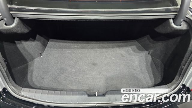 Hyundai Grandeur 2017 — photo 32