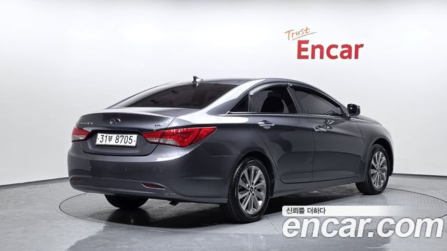 Hyundai Sonata 2013 — photo 2
