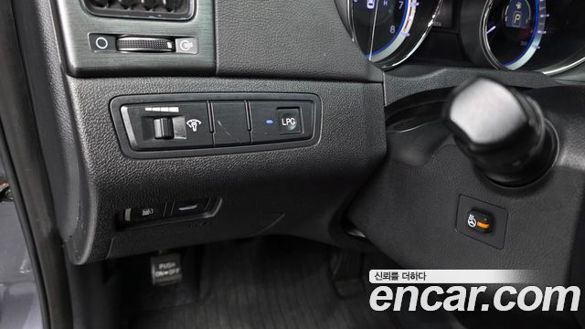 Hyundai Sonata 2013 — photo 15
