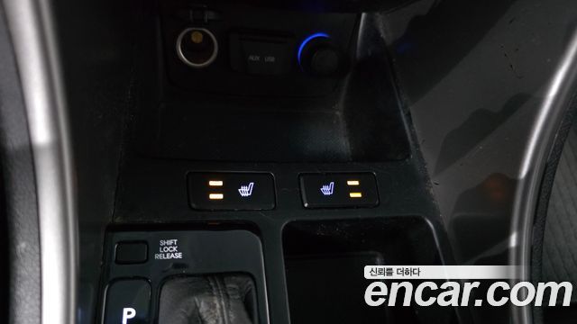 Hyundai Sonata 2013 — photo 17