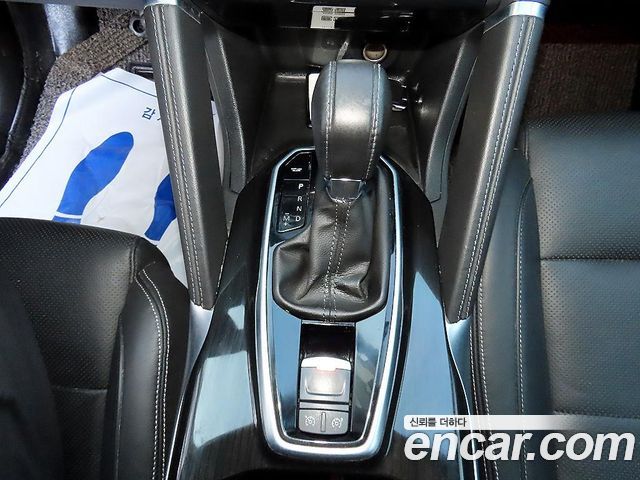 Renault Korea QM6 2017 — photo 10