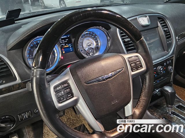 Chrysler 300C 2014 — photo 5