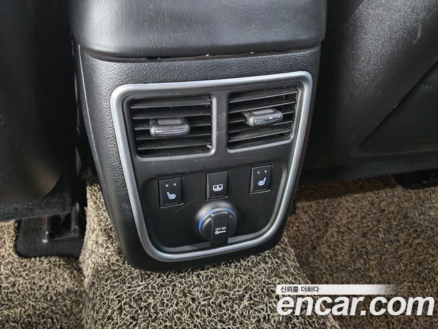 Chrysler 300C 2014 — photo 14