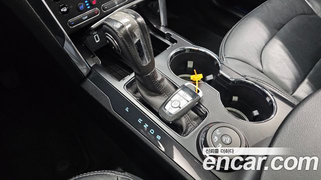 Ford Explorer 2018 — photo 9