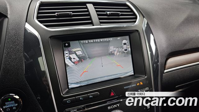 Ford Explorer 2018 — photo 16