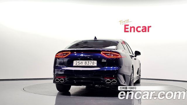 Kia Stinger 2018 — photo 4