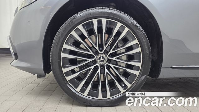 Mercedes-Benz S-Class 2022 — photo 5