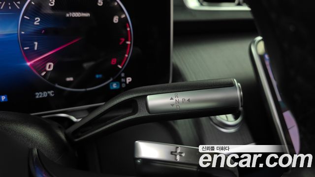 Mercedes-Benz S-Class 2022 — photo 12