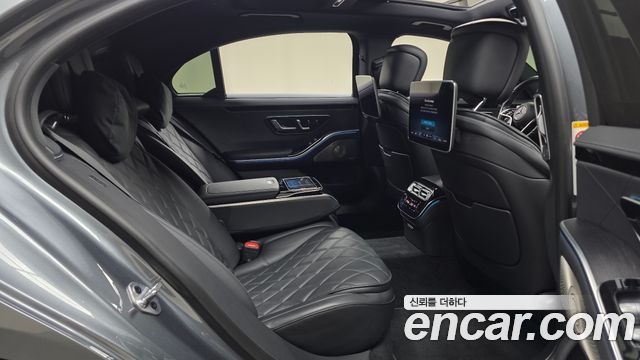 Mercedes-Benz S-Class 2022 — photo 18