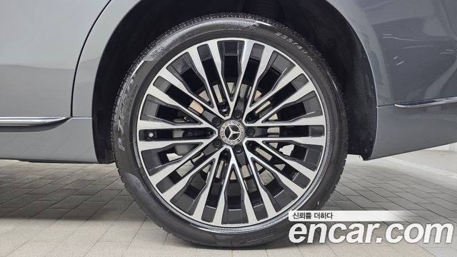Mercedes-Benz S-Class 2022 — photo 7