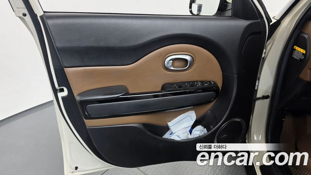 Kia Soul 2015 — photo 14
