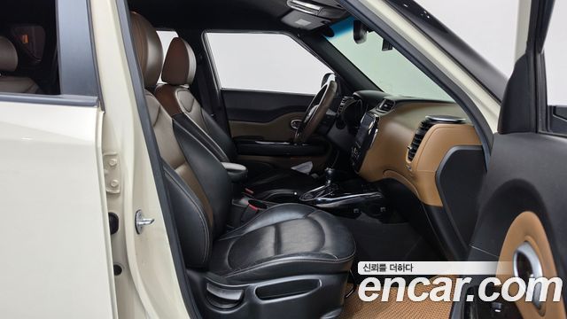 Kia Soul 2015 — photo 16