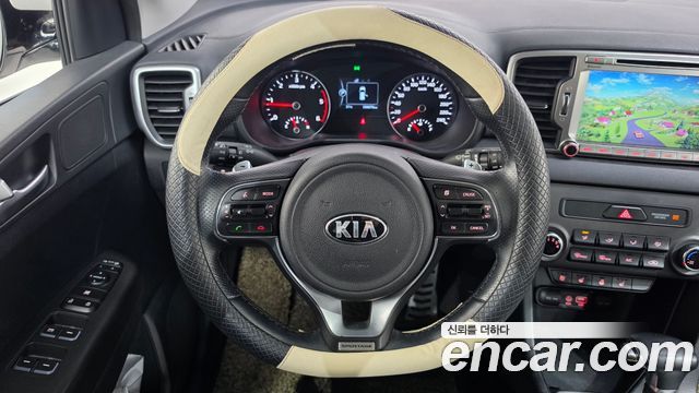 Kia Sportage 2016 — photo 13