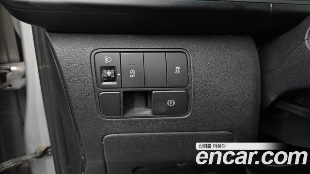 Hyundai Staria 2022 — photo 25