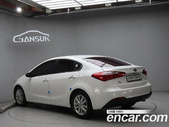 Kia K3 2013 — photo 2