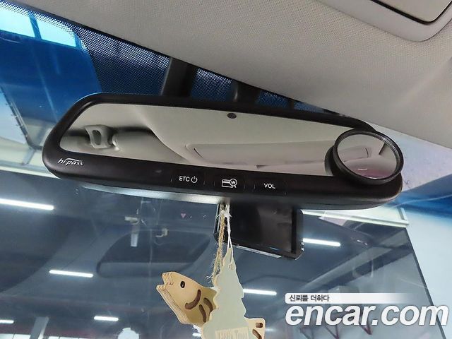 Kia K3 2013 — photo 15