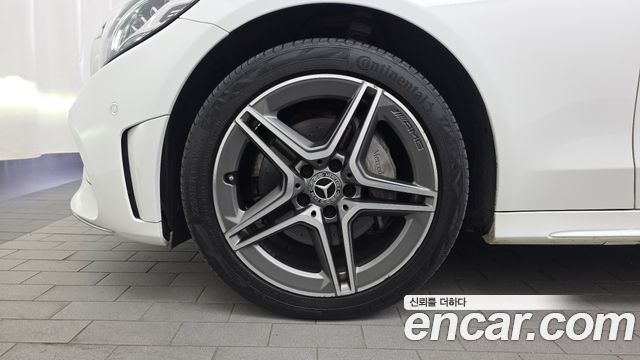 Mercedes-Benz C-Class 2019 — photo 5