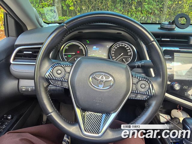 Toyota Camry 2018 — photo 4