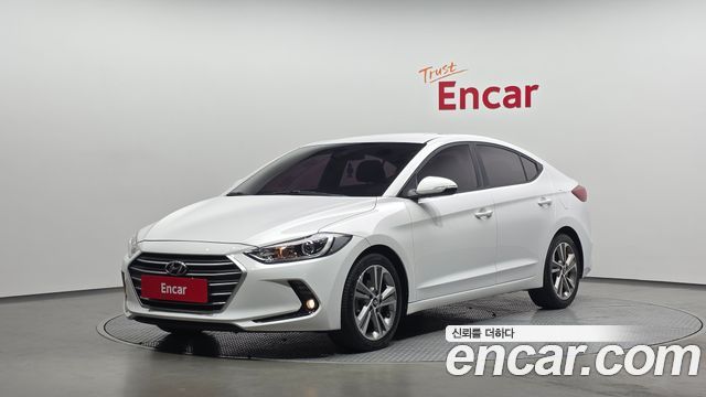 Hyundai AVANTE 2017 — photo 1