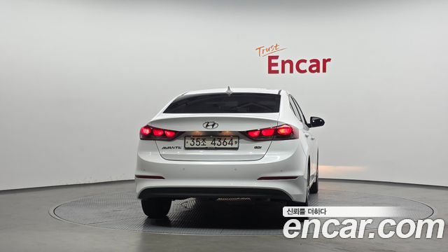 Hyundai AVANTE 2017 — photo 4