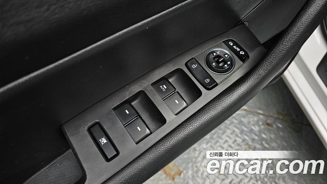 Hyundai Sonata 2015 — photo 13