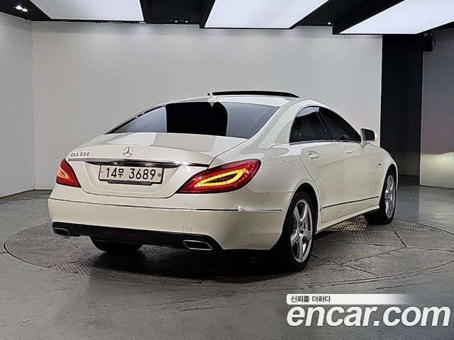 Mercedes-Benz CLS-Class 2012 — photo 4