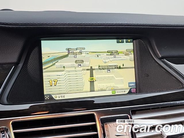 Mercedes-Benz CLS-Class 2012 — photo 13