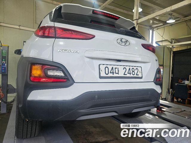 Hyundai Kona 2018 — photo 2