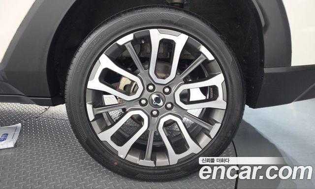 KG Mobility Torres 2024 — photo 7