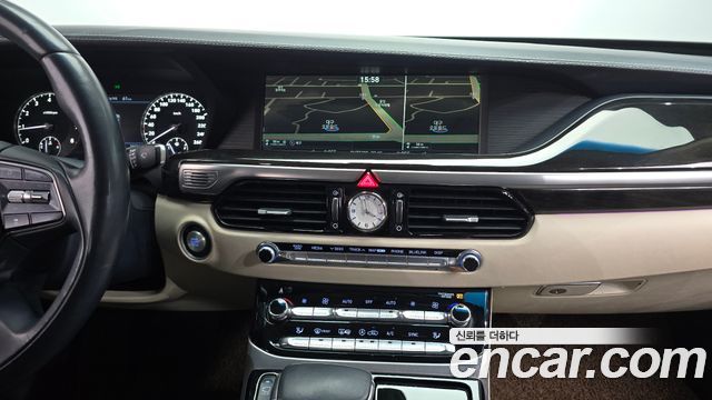 Genesis EQ900 2016 — photo 14