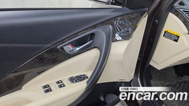 Hyundai Aslan 2015 — photo 26
