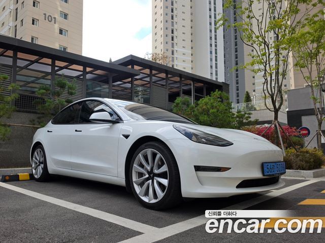 Tesla Model 3 2022 — photo 3