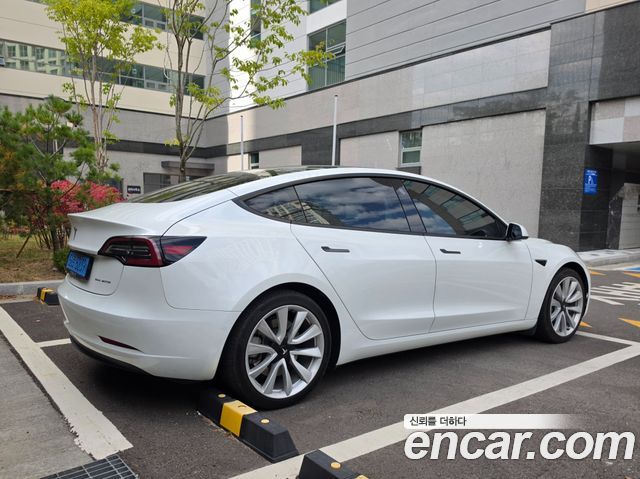 Tesla Model 3 2022 — photo 5