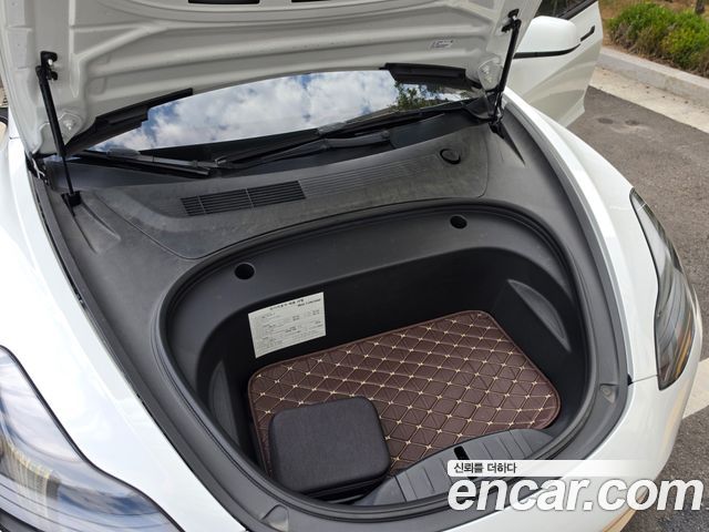 Tesla Model 3 2022 — photo 15