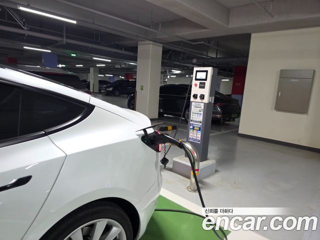 Tesla Model 3 2022 — photo 19