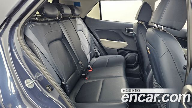 Hyundai Venue 2022 — photo 18