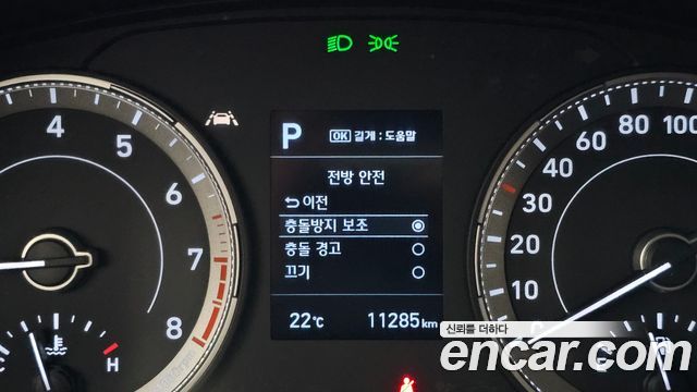 Hyundai Venue 2022 — photo 22