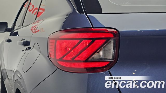 Hyundai Venue 2022 — photo 9