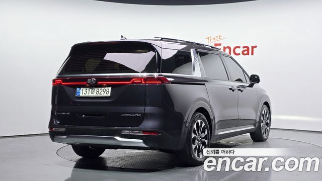 Kia Canival 2021 — photo 5