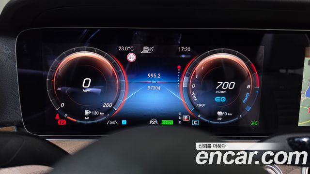 Mercedes-Benz E-Class 2021 — photo 11
