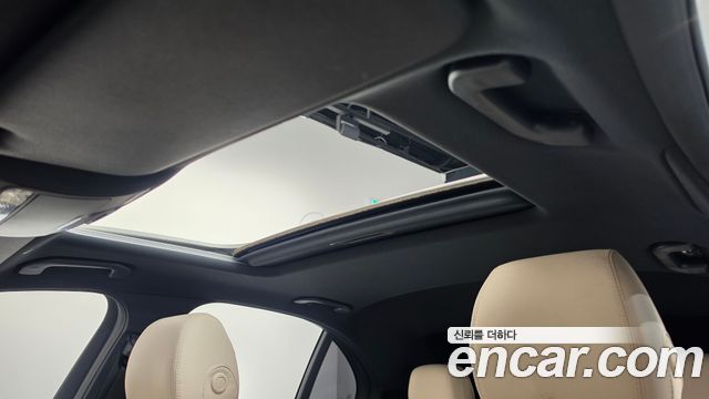 Mercedes-Benz E-Class 2021 — photo 22