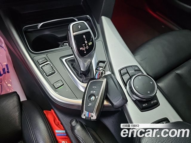 BMW 4-Series 2016 — photo 10