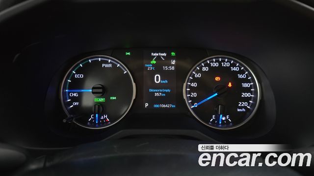 Toyota RAV4 2021 — photo 11