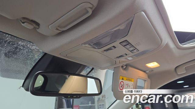 Toyota RAV4 2021 — photo 23