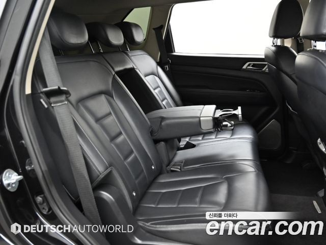 KG Mobility Rexton 2018 — photo 12