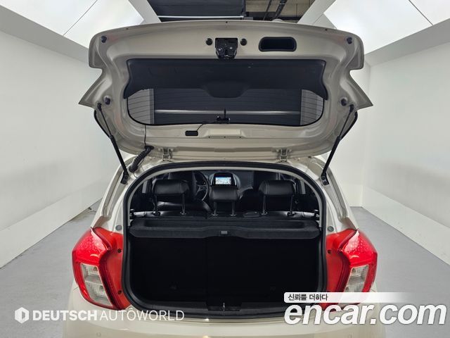 Chevrolet Korea Spark 2019 — photo 18