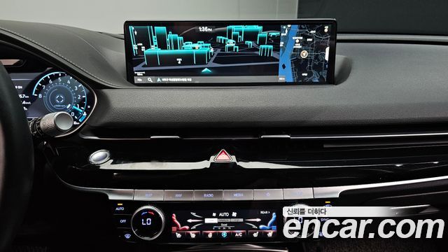 Genesis G80 2023 — photo 20