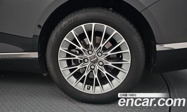 Genesis G80 2023 — photo 7