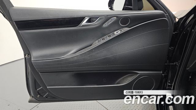 Genesis G80 2023 — photo 14